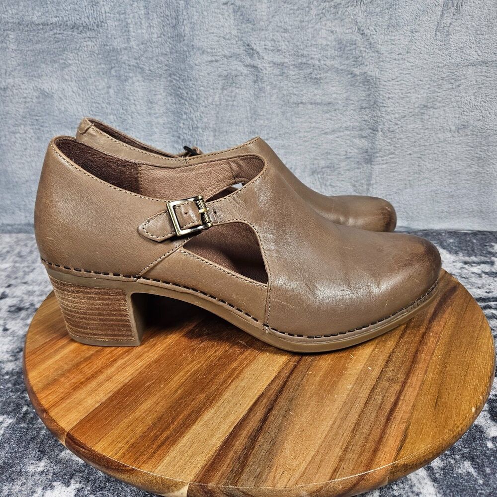 Dansko Hollie Womens 10.5 Taupe Burnished Leather Block Heels Shoes Booties 41
